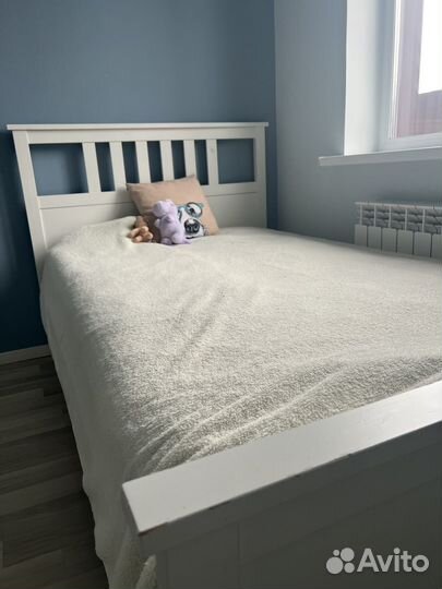 Кровать IKEA с матрасом