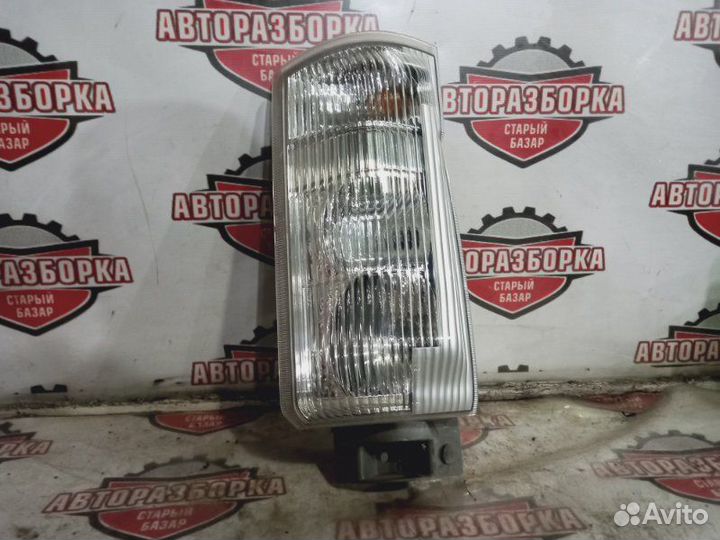 Габарит передний левый Mazda Titan LJR85 4JJ1 2007