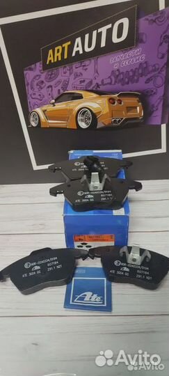 Колодки передние/Caddy 3, Golf 4, 5, 6, Jetta 3, 4