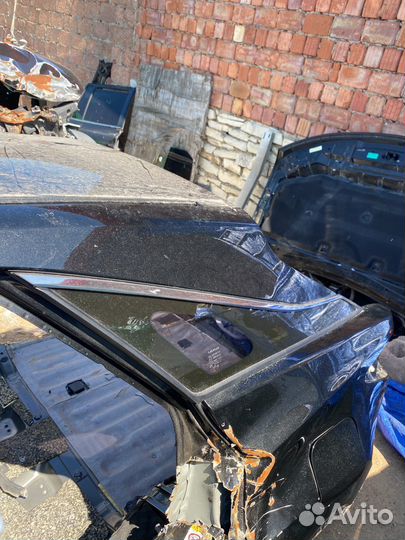 Lexus RX4 форточка Задняя левая