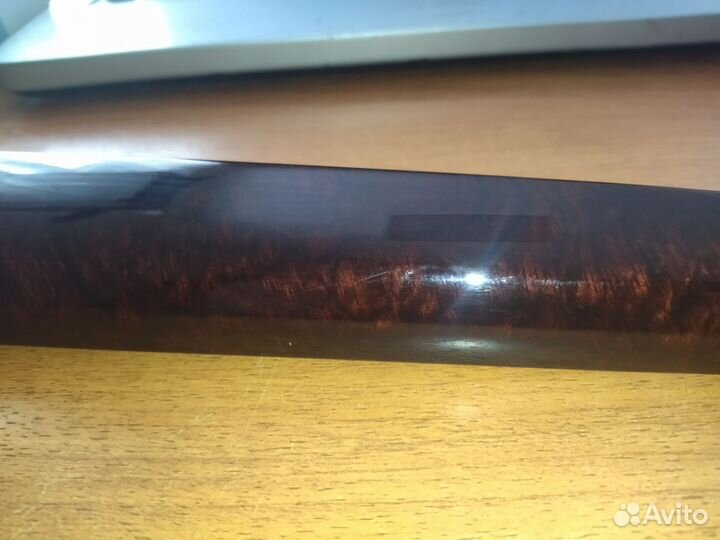 Накладка обшивки задней двери Lexus LX570