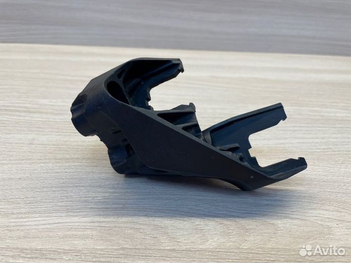 Кронштейн троса кпп LADA X-Ray