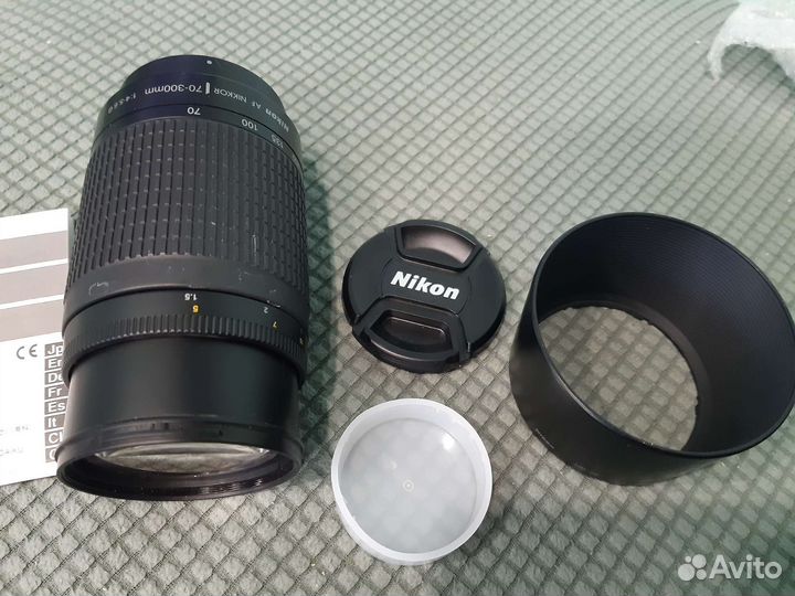 Объектив Nikon 70-300mm f/4-5.6G Zoom-Nikkor