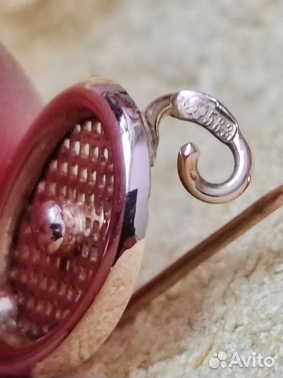 Золотая брошка 583 проба