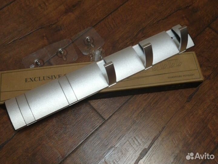 Крючки для ванной