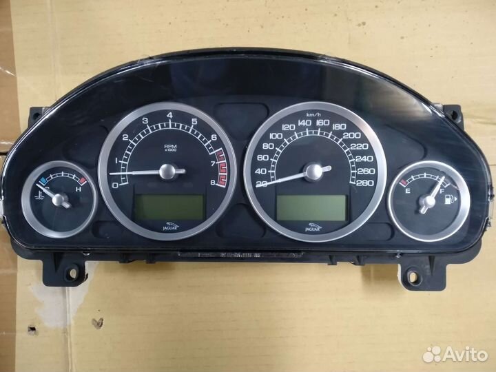 Остатки Ягуар С-Тайп 2007 года