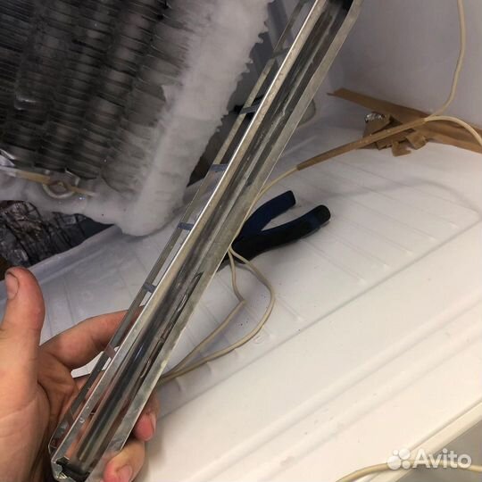 Мастер по ремонту холодильников