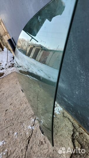 Стекло переднее левое Toyota Camry V40 6810233130