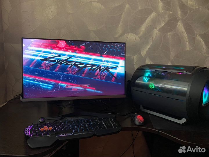 Монитор Samsung 4к 28 дюймов IPS