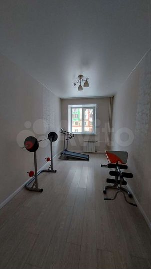 3-к. квартира, 88 м², 1/6 эт.