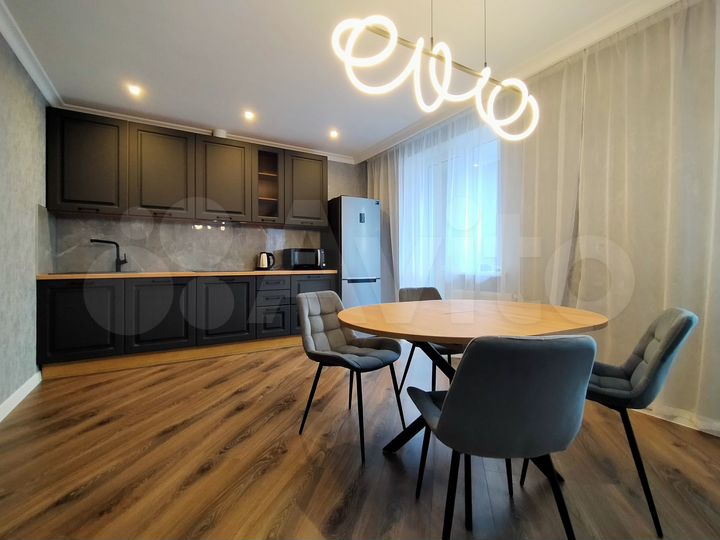 2-к. квартира, 64 м², 16/24 эт.