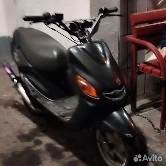 Yamaha grand axis 100