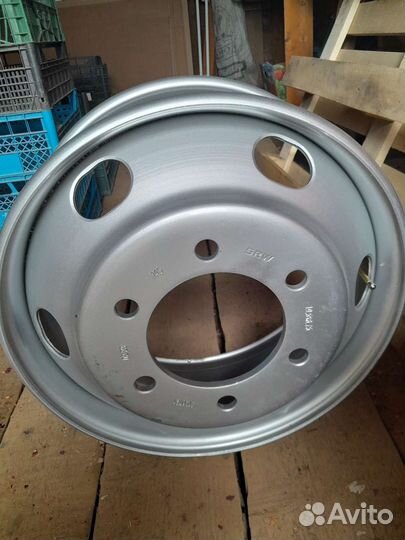 Грузовые диски r19.5