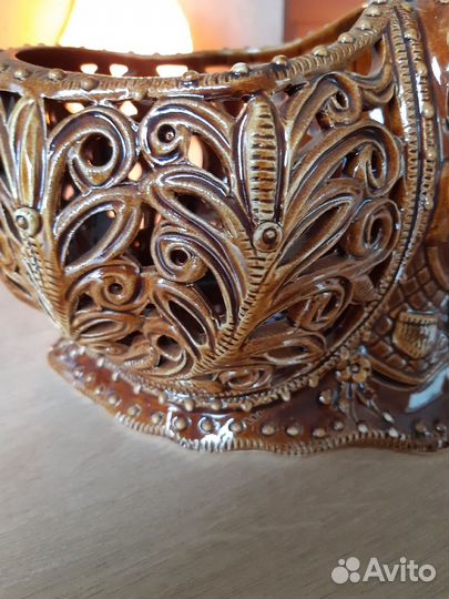 Горшок под цветы