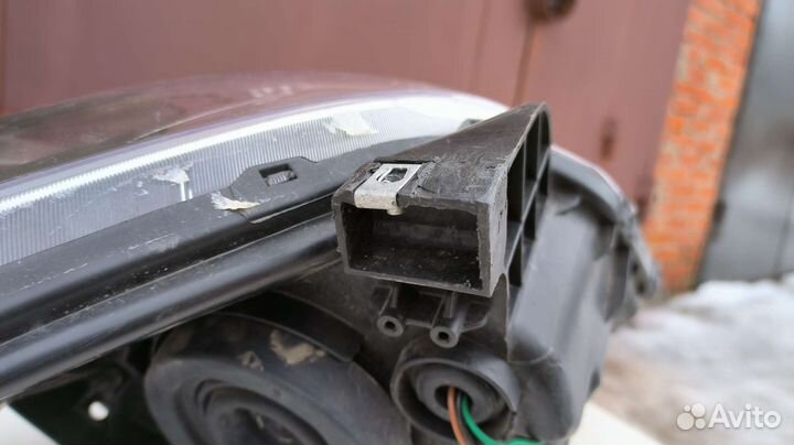 Передняя правая фара Chevrolet Spark III