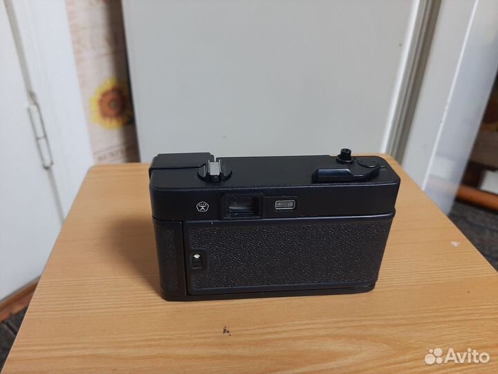 Плёночный фотоаппарат эликон 35С