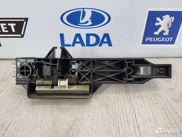 Ручка двери наружная LADA vesta веста Лев