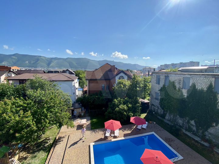 Комната 24 м², 1/3 эт.