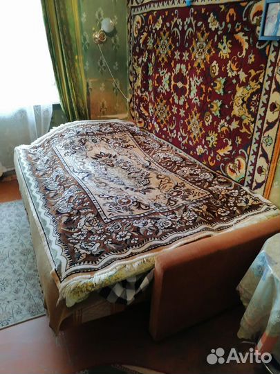 Стенка, диван, тумба (без телевизора), столик журн