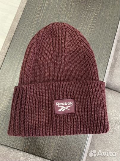 Шапка reebok женская