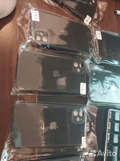 Чехол на iPhone 11