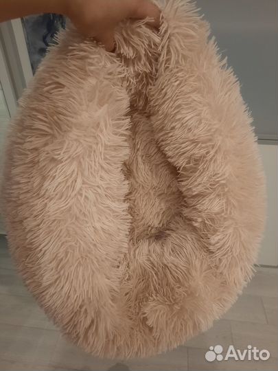 Лежанка для кошек и маленьких собак новая