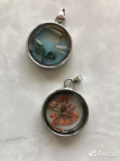 Кулоны с сухоцветами