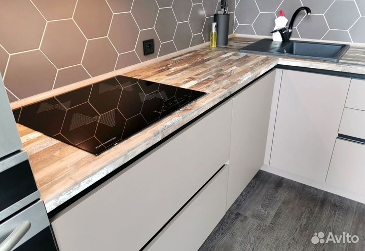 Кухонный гарнитур 