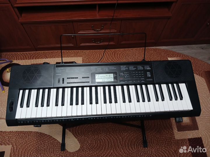 Синтезатор