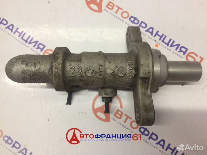 Главный тормозной цилиндр, 460117726R renault mega