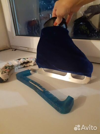 Коньки фигурные