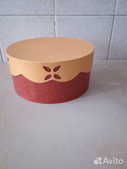 Подарочная чашка с тарелкой и ложечкой, фарфор