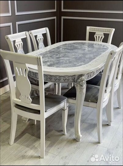 Столы и стулья новые