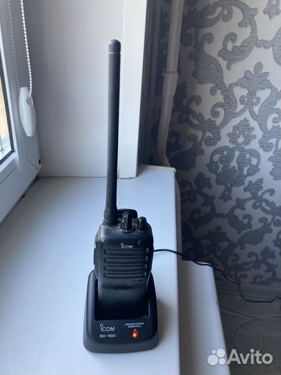 Рация Icom IC-F16