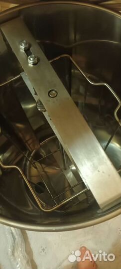 Медогонка 4 рамочная рутовская