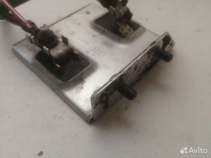 Резистор вентилятора Фольксваген Ауди Шкода 96г