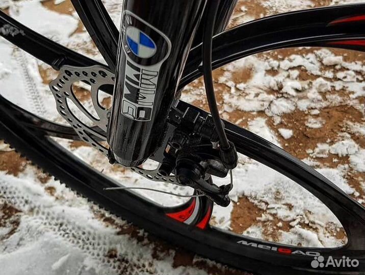 Велосипед на литых дисках