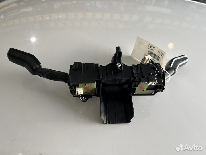 Подрулевой переключатель Skoda Octavia A7