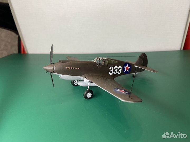 Самолет P-40B Томагавк
