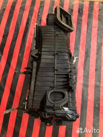 Корпус печки Ауди а5 8Т