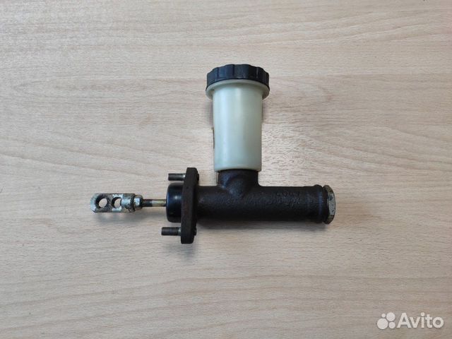 Главный цилиндр сцепления УАЗ (Uaz) Patriot 2.7