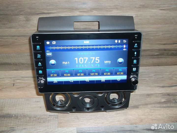 Магнитола Mazda BT-50 Android физические кнопки