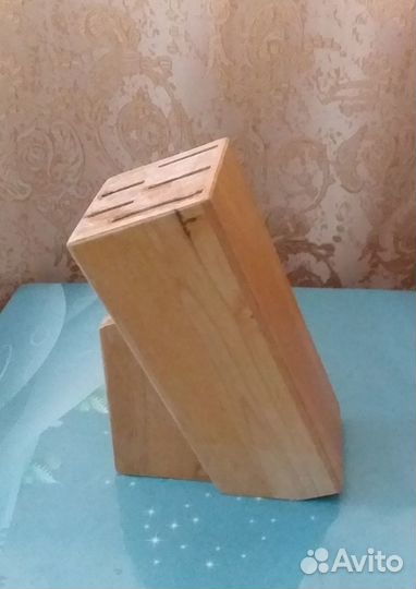 Деревянная подставка для ножей