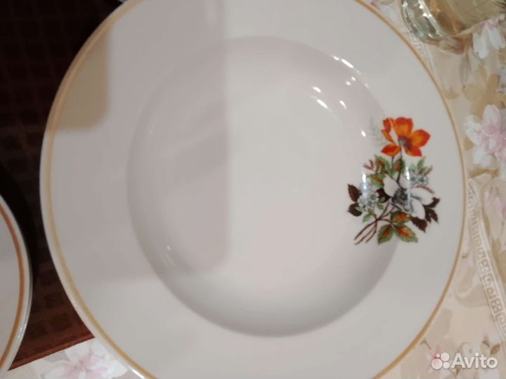 Набор столовой посуды