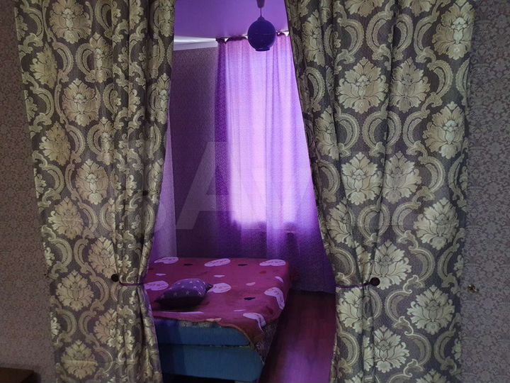 2-к. квартира, 47 м², 1/4 эт.