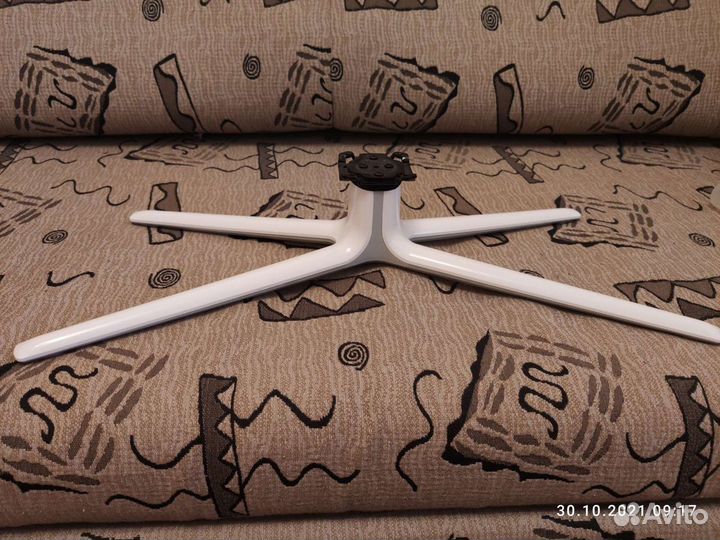 Телевизионная подставка