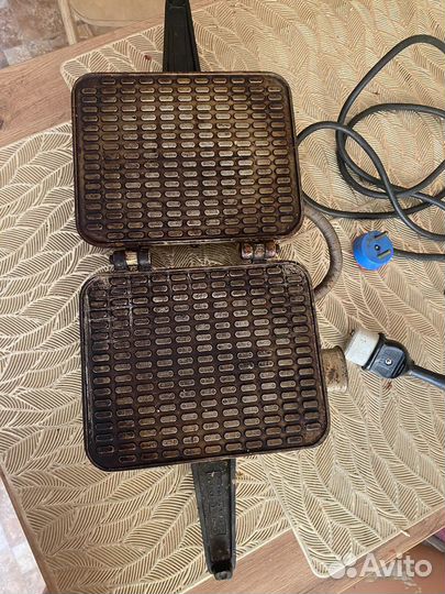 Вафельница СССР электрическая