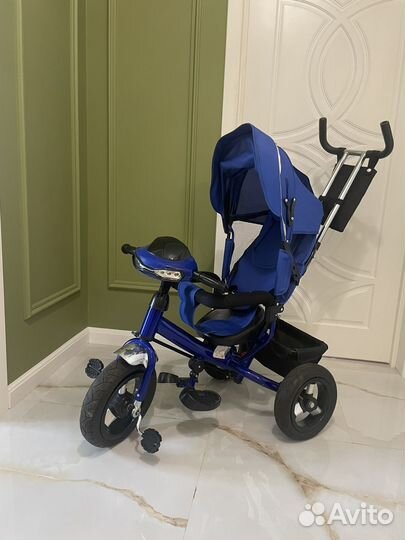 Детский велосипед трехколесный с ручкой