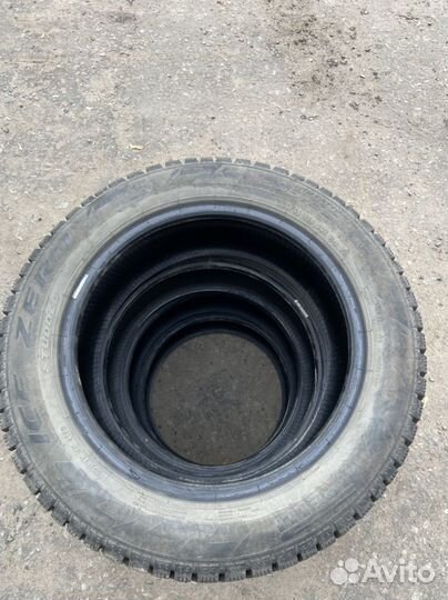 Pirelli Ice Zero 205/55 R16 94T