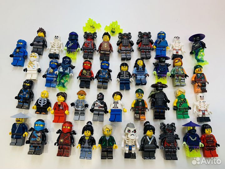 Lego Ninjago минифигурки и аксессуары